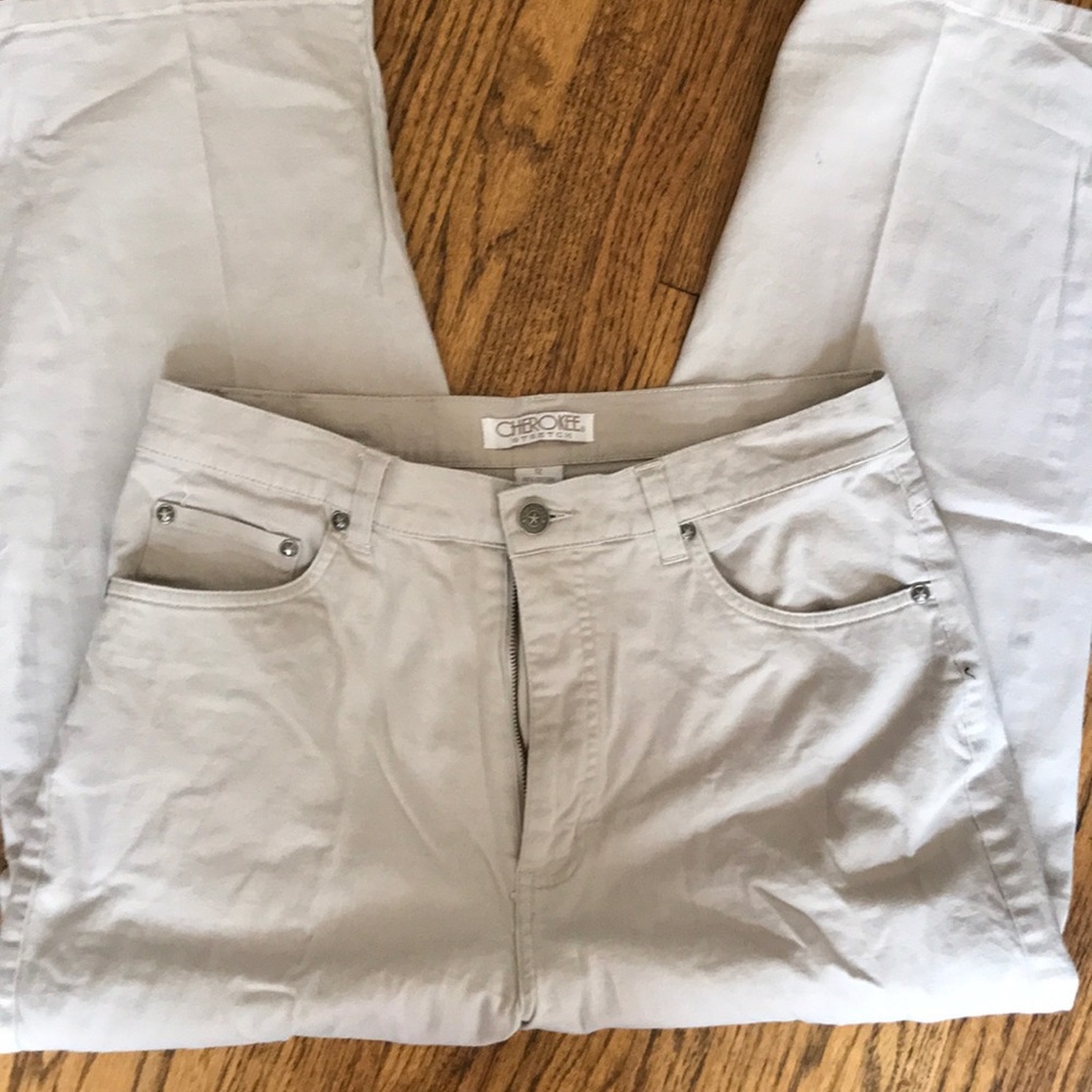 Cherokee ankle/cropped pants